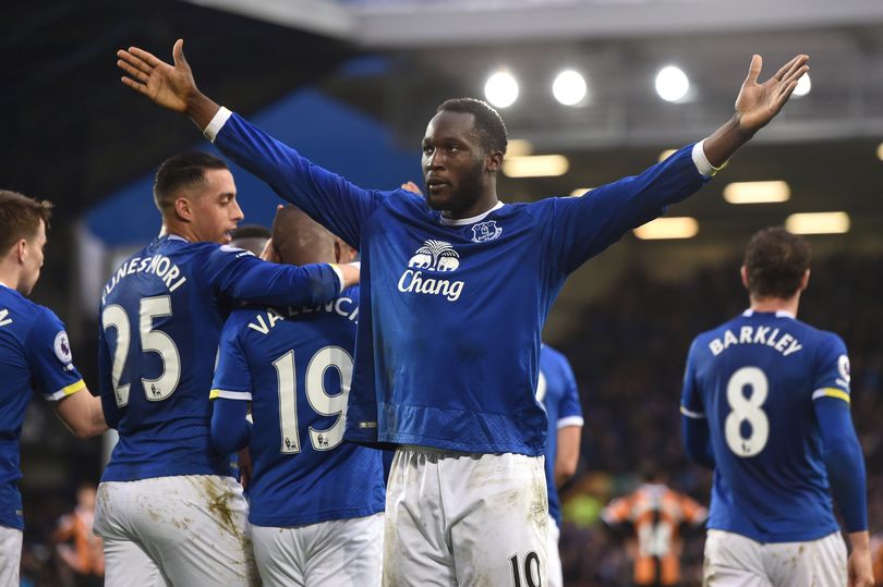 Everton-FC-v-Hull-City-in-the-Premier-League-at-Goodison-Park