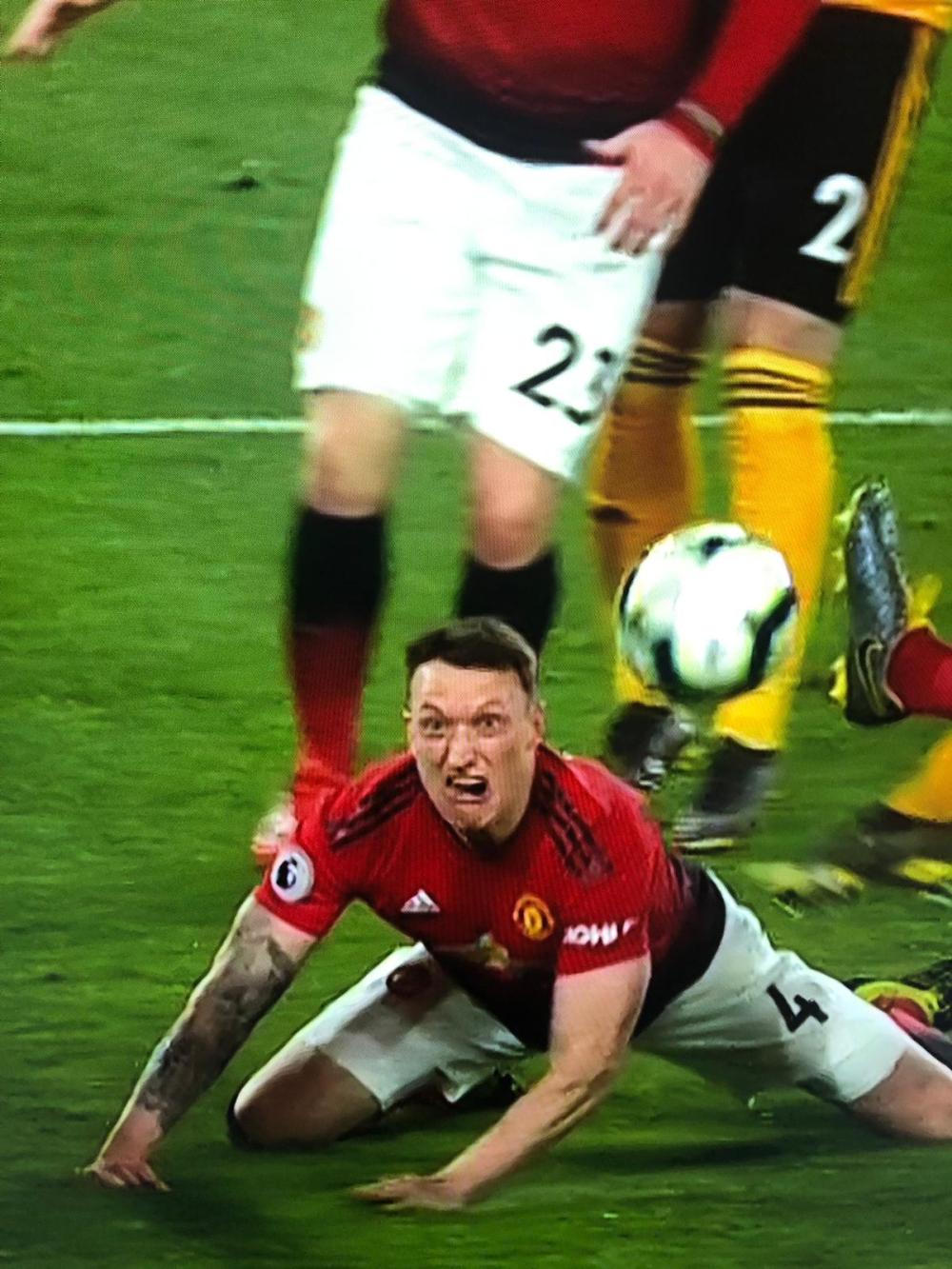 PHIL JONES 2019